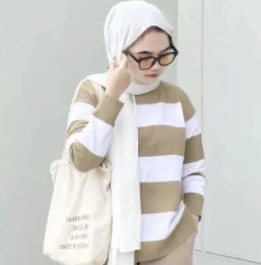 Atasan Rajut