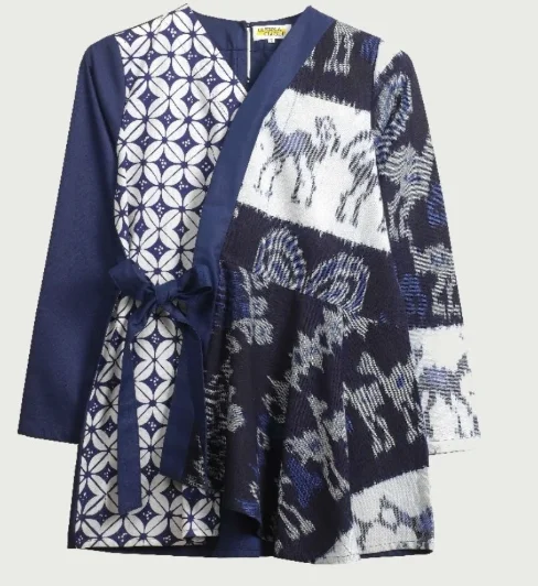 Blouse Batik Modern